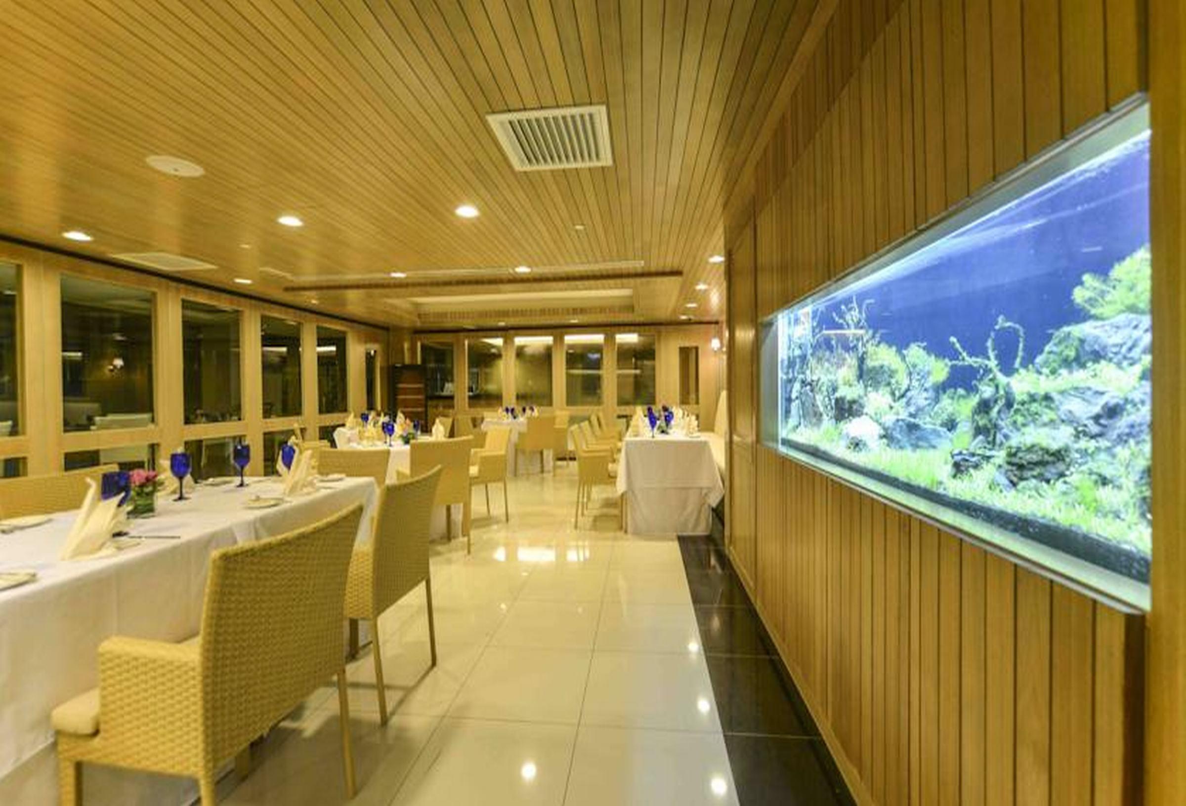 Royale Chulan Penang Hotel George Town Exterior foto