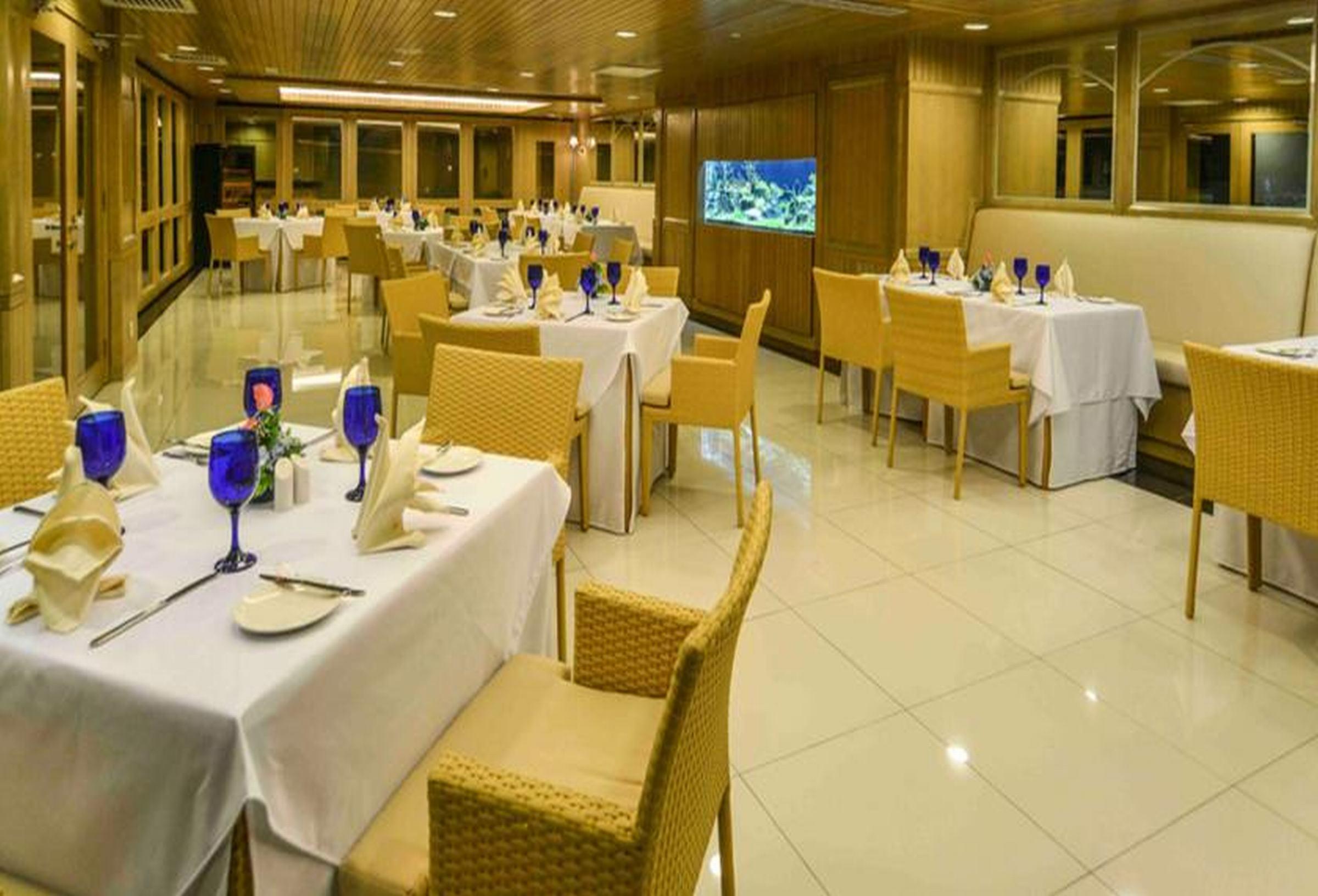 Royale Chulan Penang Hotel George Town Exterior foto
