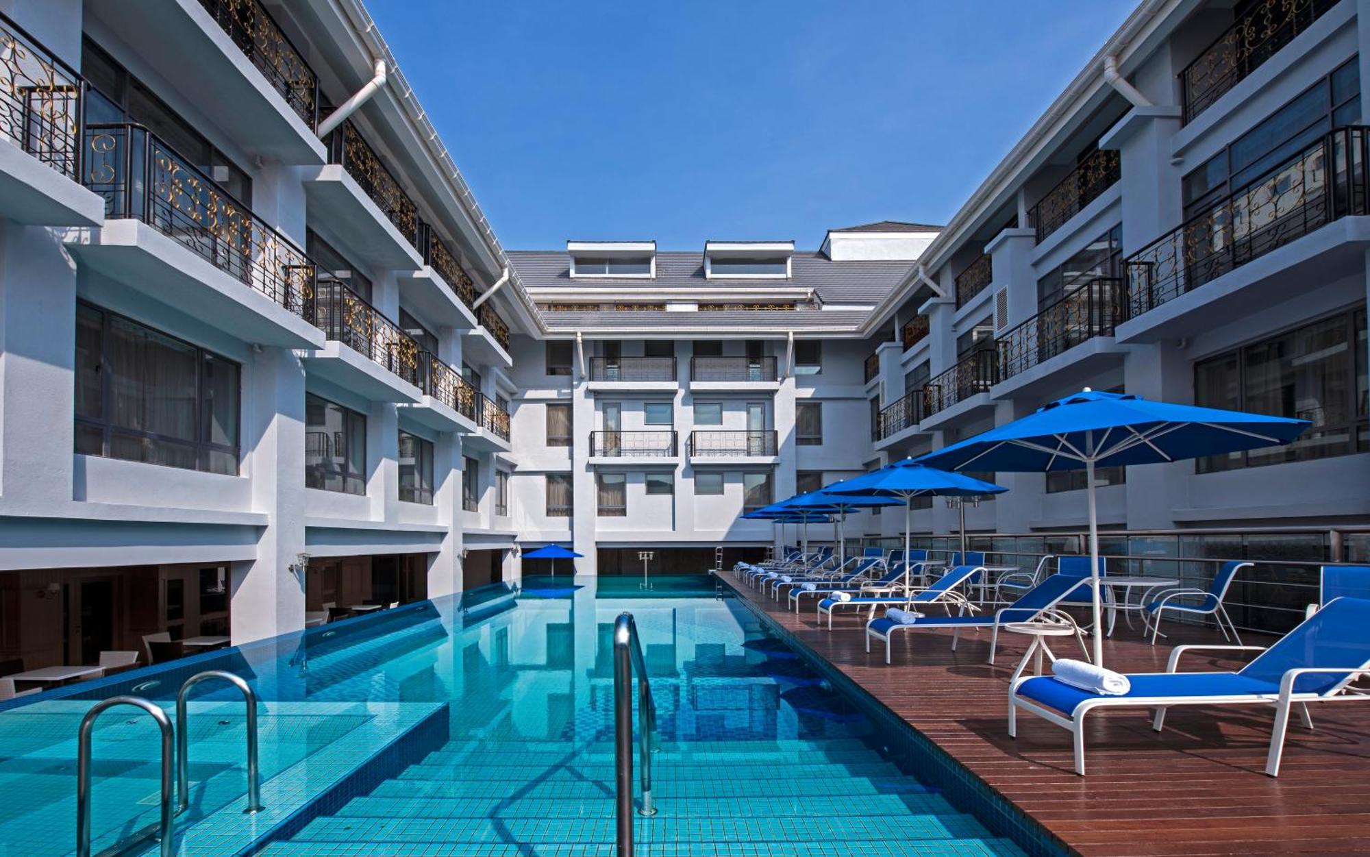 Royale Chulan Penang Hotel George Town Exterior foto