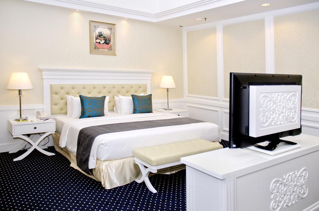 Royale Chulan Penang Hotel George Town Exterior foto